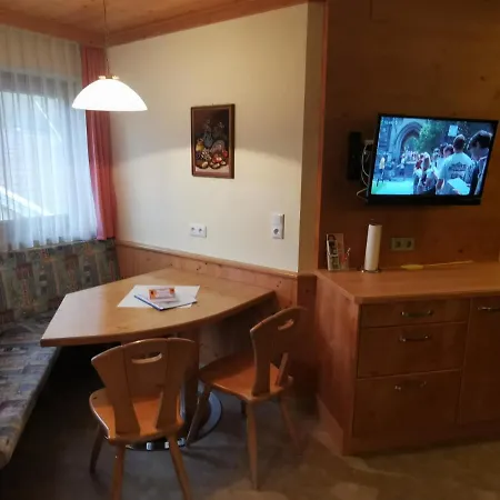 佐特公寓酒店 *