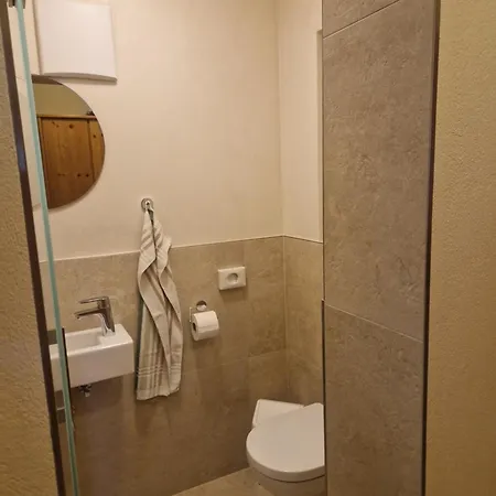 佐特公寓酒店 *